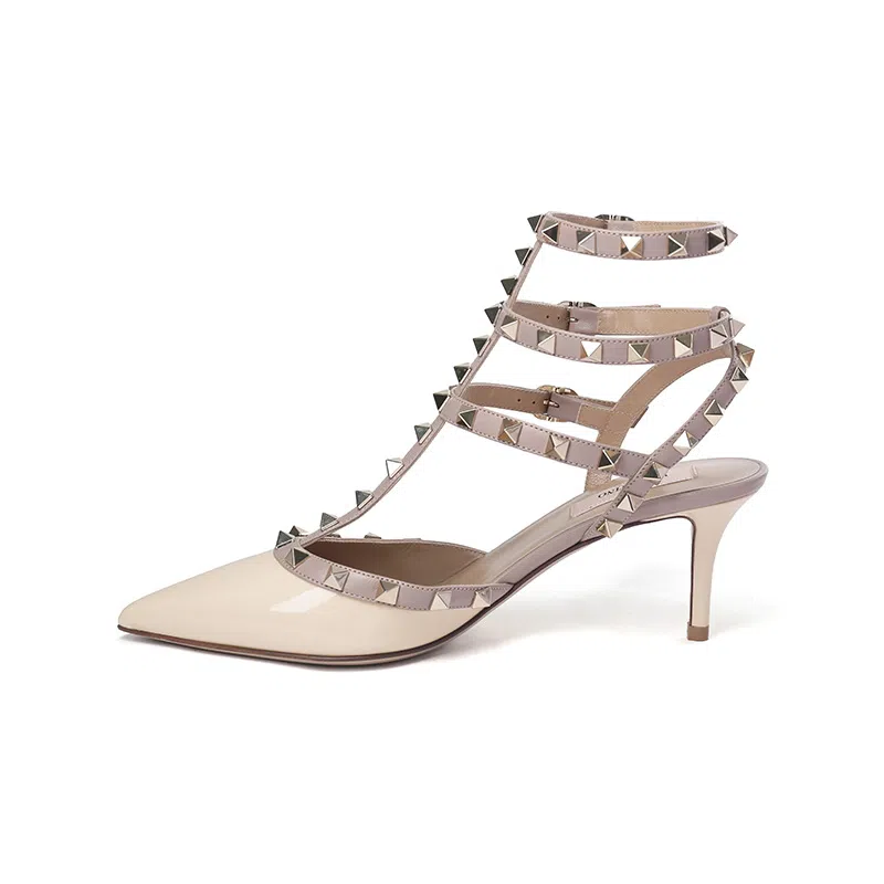Valentino ROCKSTUD 6.5cm