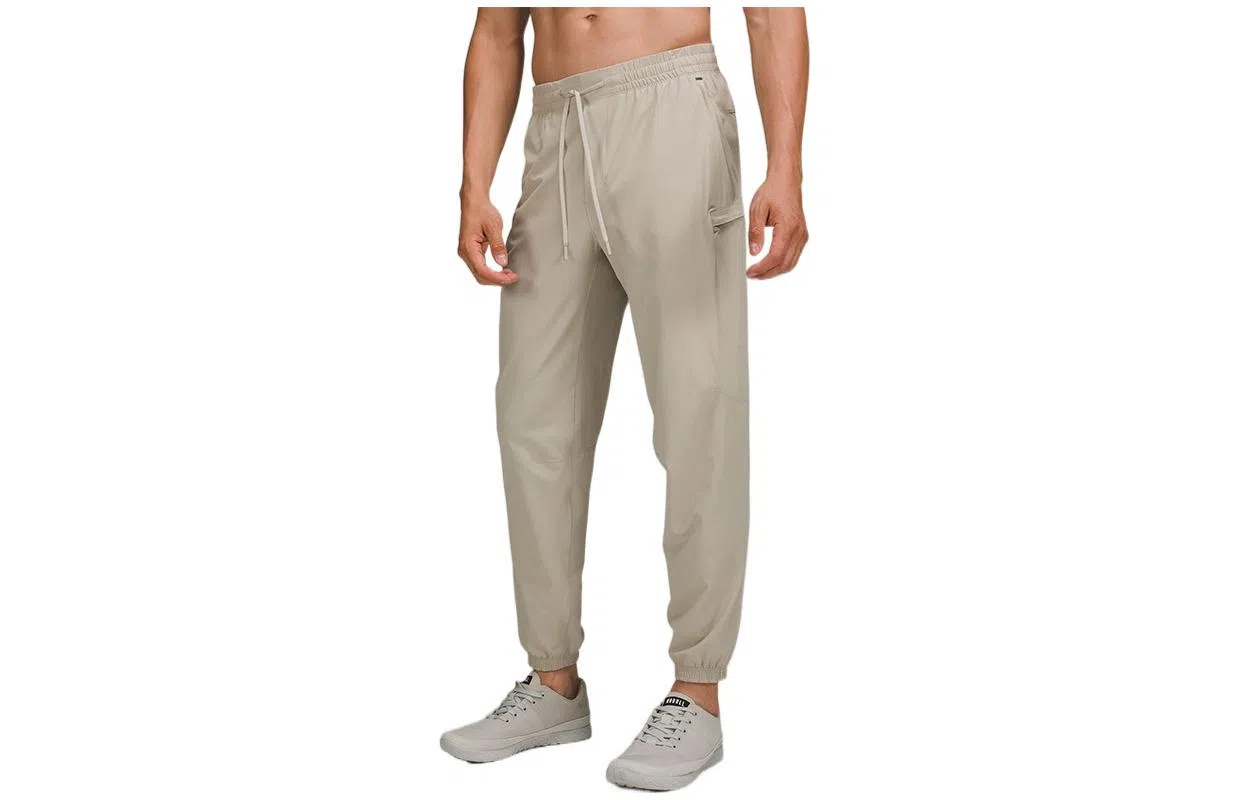 lululemon License to Train SS22 Logo