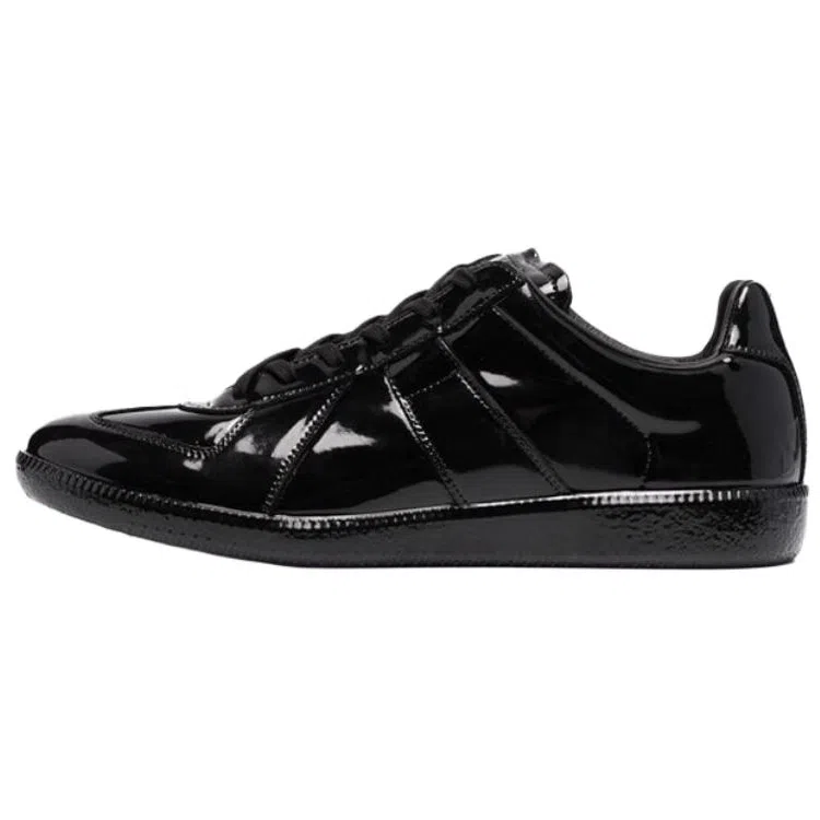 Maison Margiela Replica Black