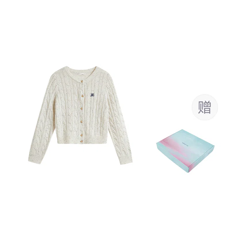 茵曼 休闲圆领单排扣长袖针织衫 女款