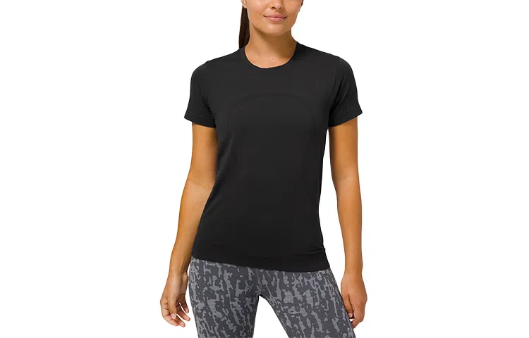 lululemon Swiftly Breathe T