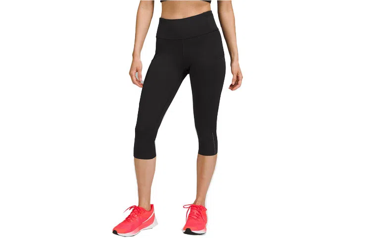 lululemon Fast and Free Nulux Logof18"