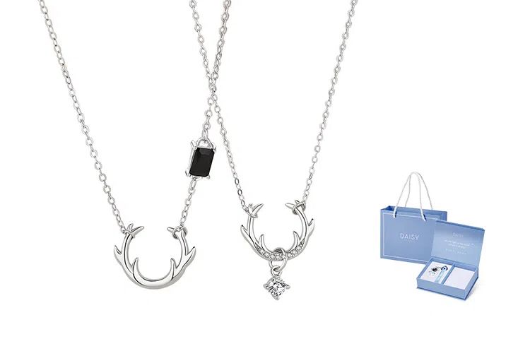 DAISY BEAUTY Deer Antler 925 Silver Necklace