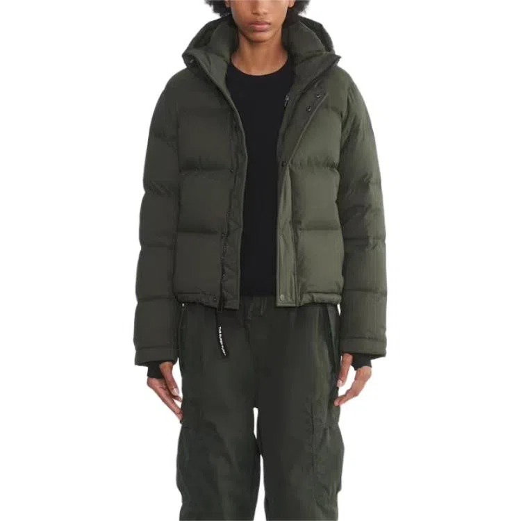 Aritzia TNA Super Puff Shorty