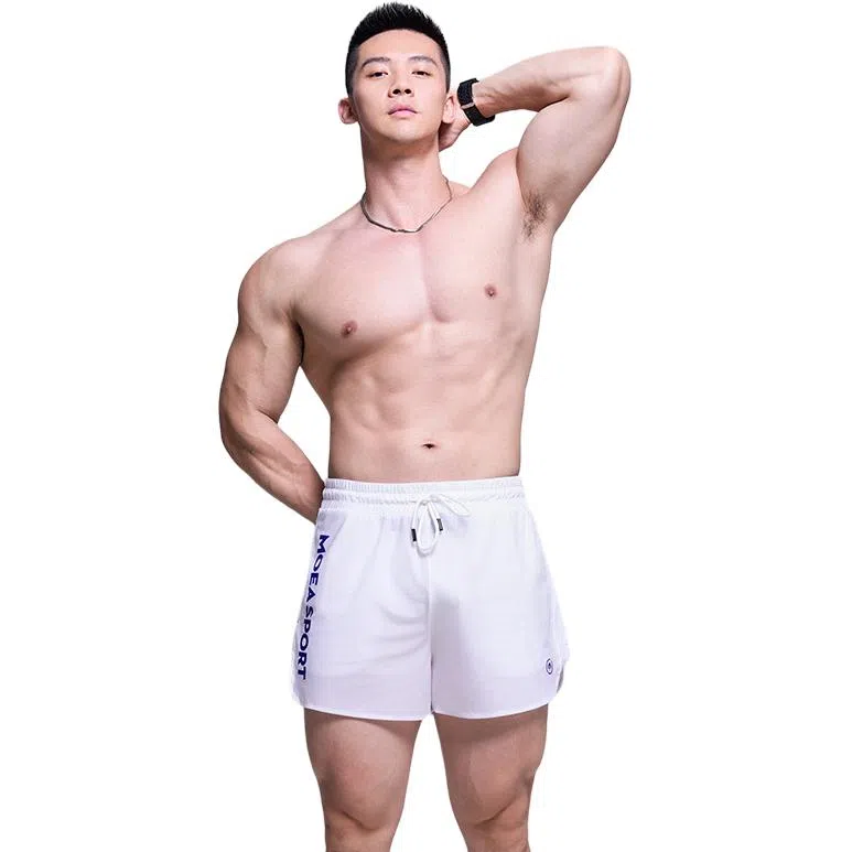 墨立方 锦纶冰丝面料让腿部享受夏日清爽运动短裤 男款
