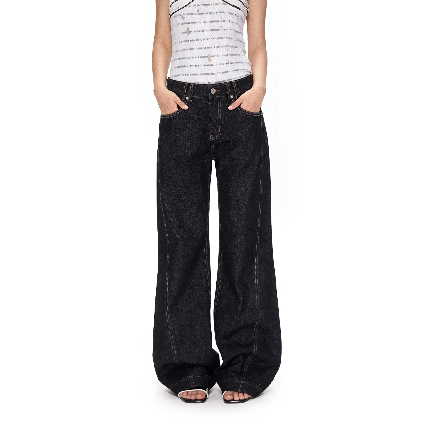 APEA Wide Leg Jeans