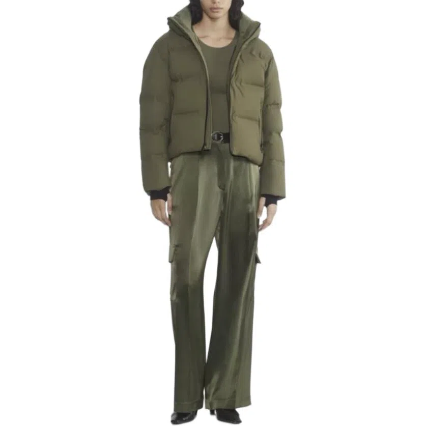 Aritzia TNA Super Puff Shorty