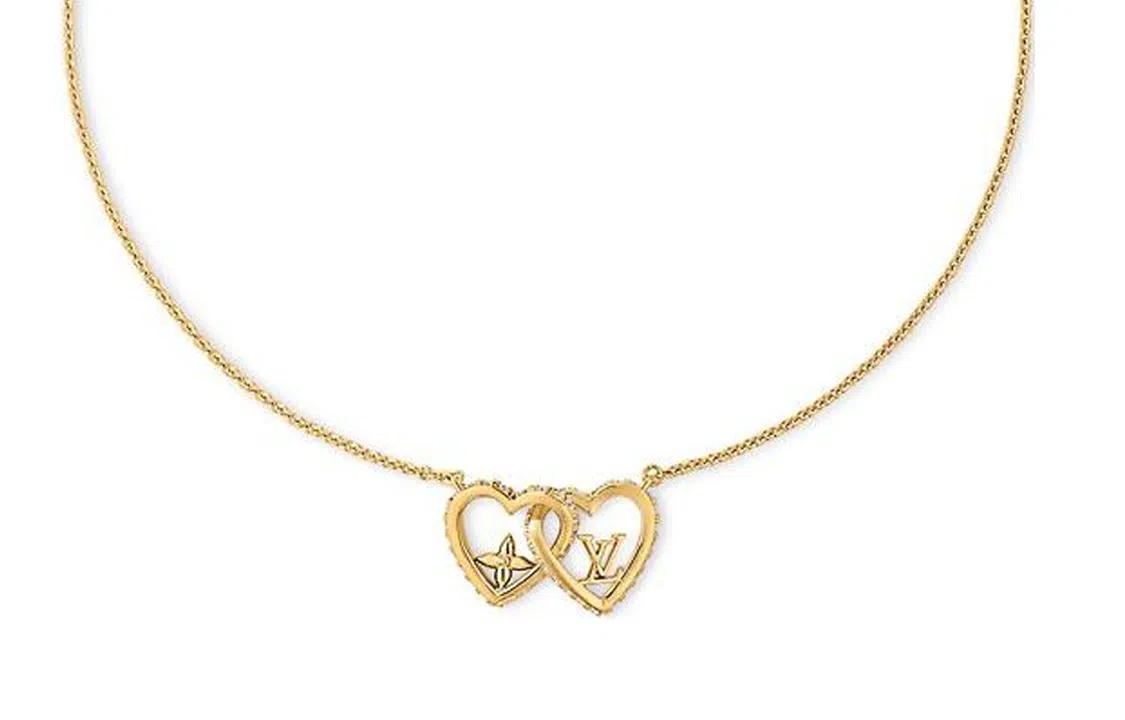 Louis Vuitton Floral Letter Necklace Gold