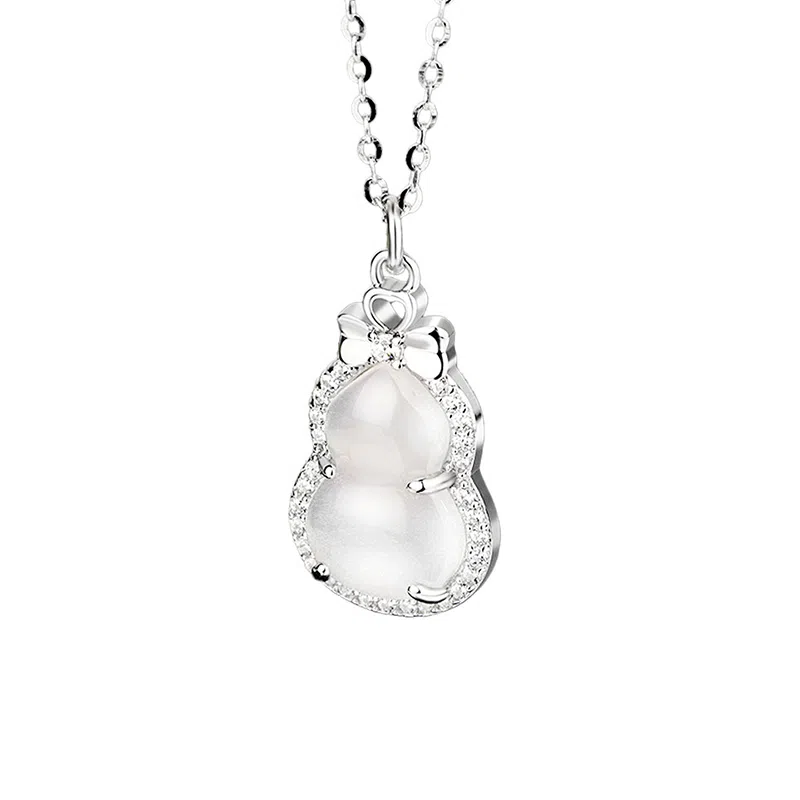 心草 新中式国潮好运葫芦 吉祥如意 精致气质优雅民族风  温柔甜美 复古典雅 玉髓 玉石项链 女款