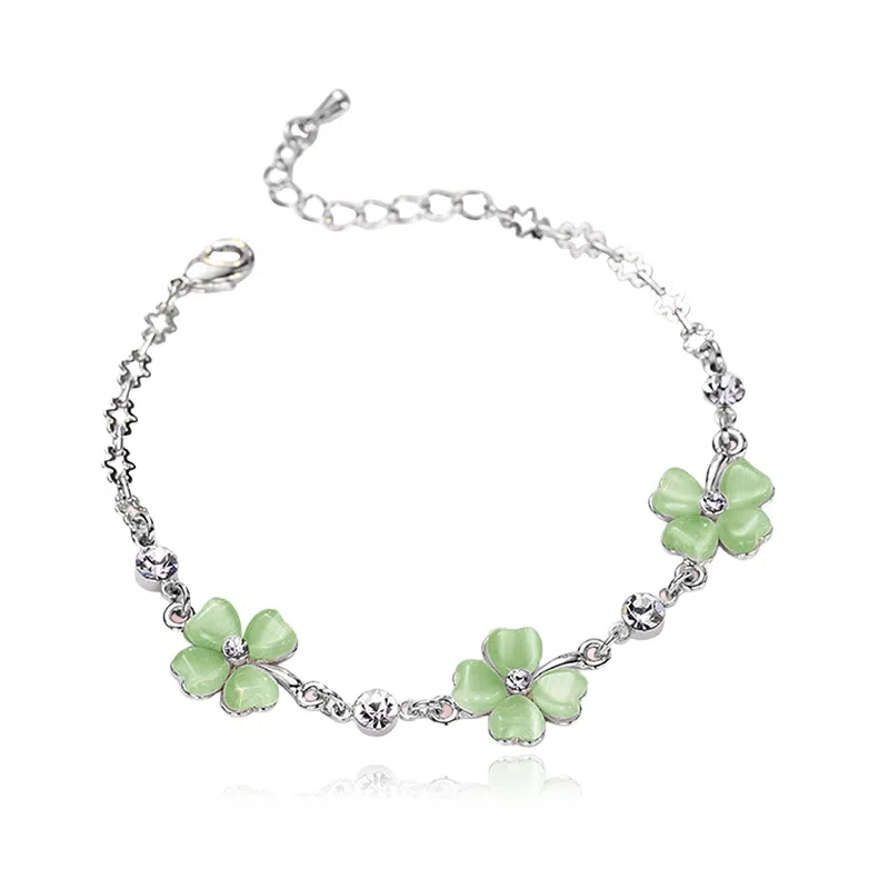 【幸运女神 I 请你发财！】 克兰茜 四叶草系列 浪漫精致甜美锁骨链 简约气质优雅心动日常百搭可调节手饰 玻璃猫眼 项链 女款