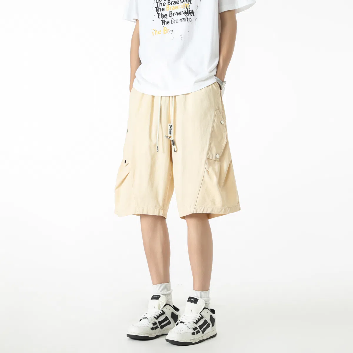 敦煌博物馆 美式潮流褶皱薄款跑步篮球裤宽松凉感舒适透气纯色简约百搭五分休闲短裤 男女同款