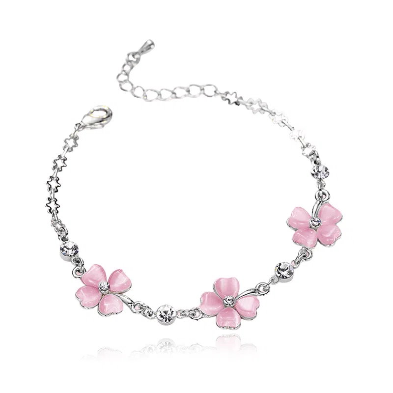 【幸运女神 I 请你发财！】 克兰茜 四叶草系列 浪漫精致甜美锁骨链 简约气质优雅心动日常百搭可调节手饰 玻璃猫眼 项链 女款