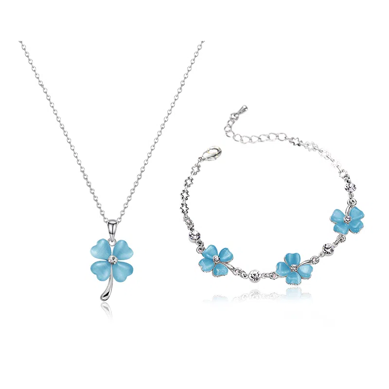 【幸运女神 I 请你发财！】 克兰茜 四叶草系列 浪漫精致甜美锁骨链 简约气质优雅心动日常百搭可调节手饰 玻璃猫眼 项链 女款