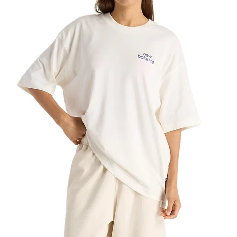 New Balance Flower Oversize T