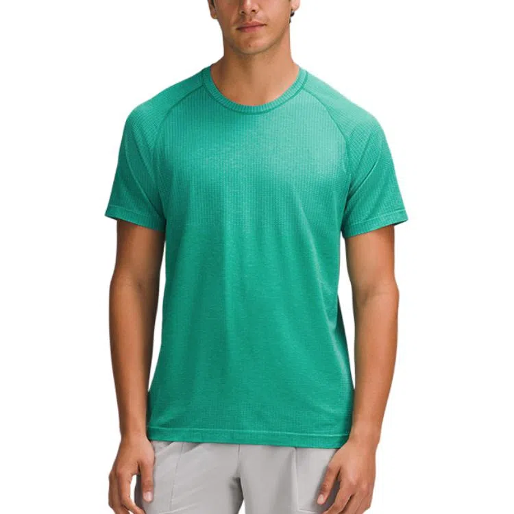 lululemon Metal Vent Tech Silverescent T
