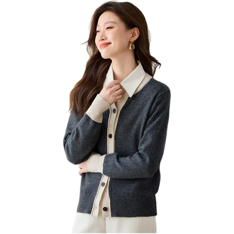 曲韩 拼色圆领开衫毛衣 女款