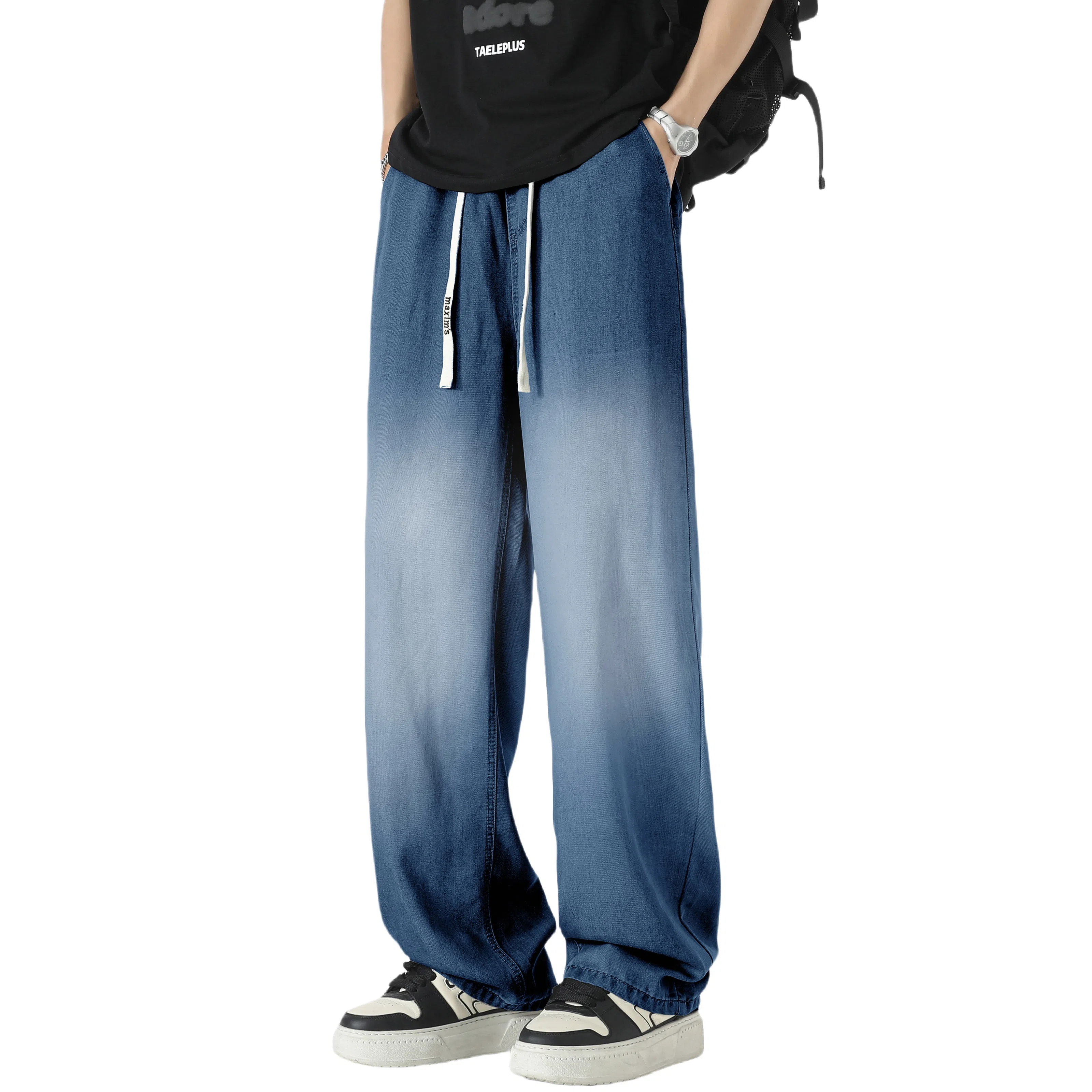 maxim's de paris logo