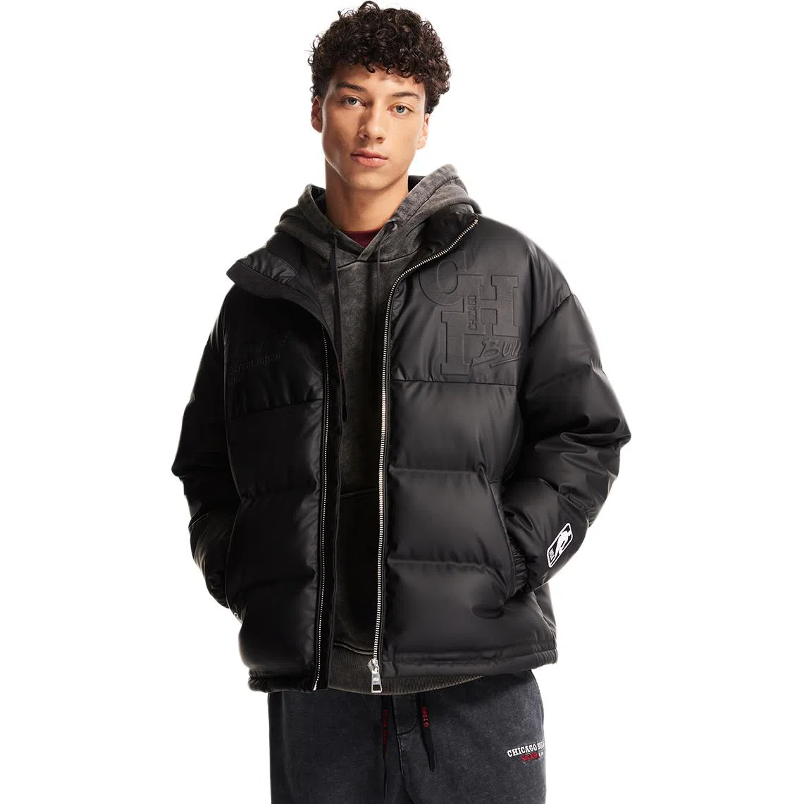 Jack Jones x NBA Chicago Bulls Black Puffer Jacket