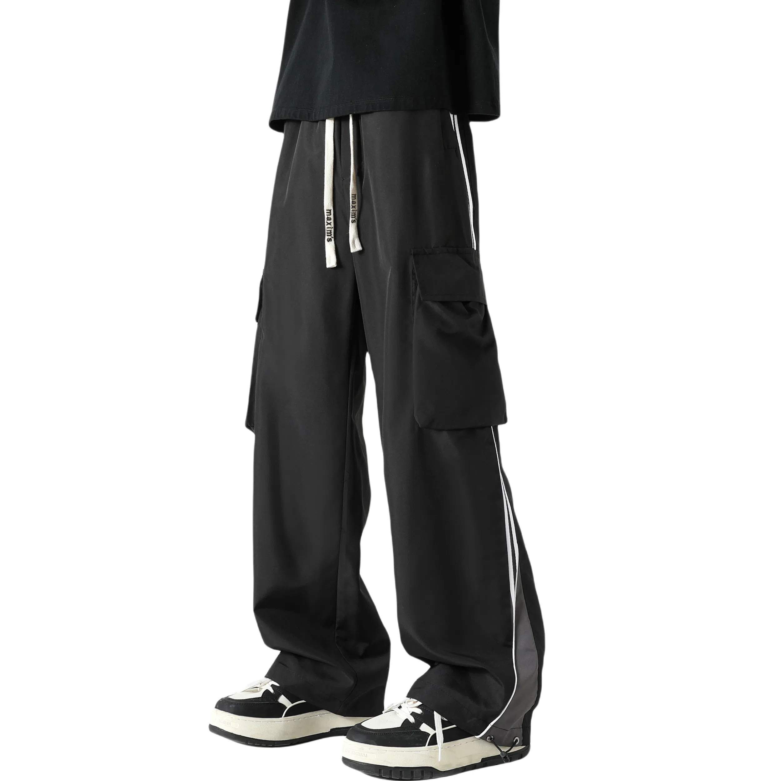 maxim's de paris logo