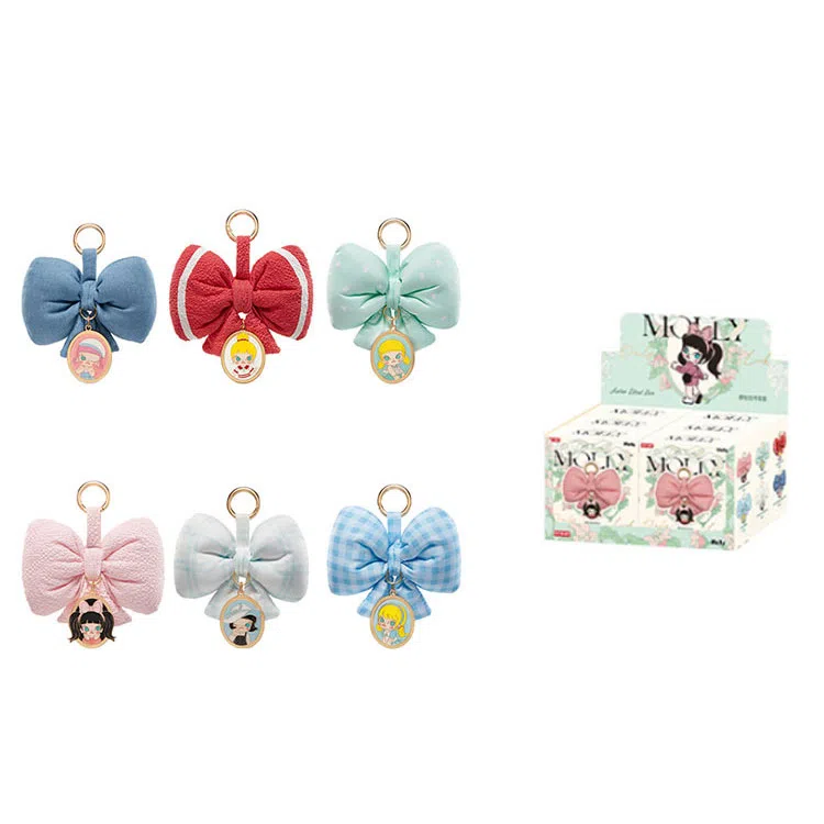 POP MART MOLLY Daily Look 6