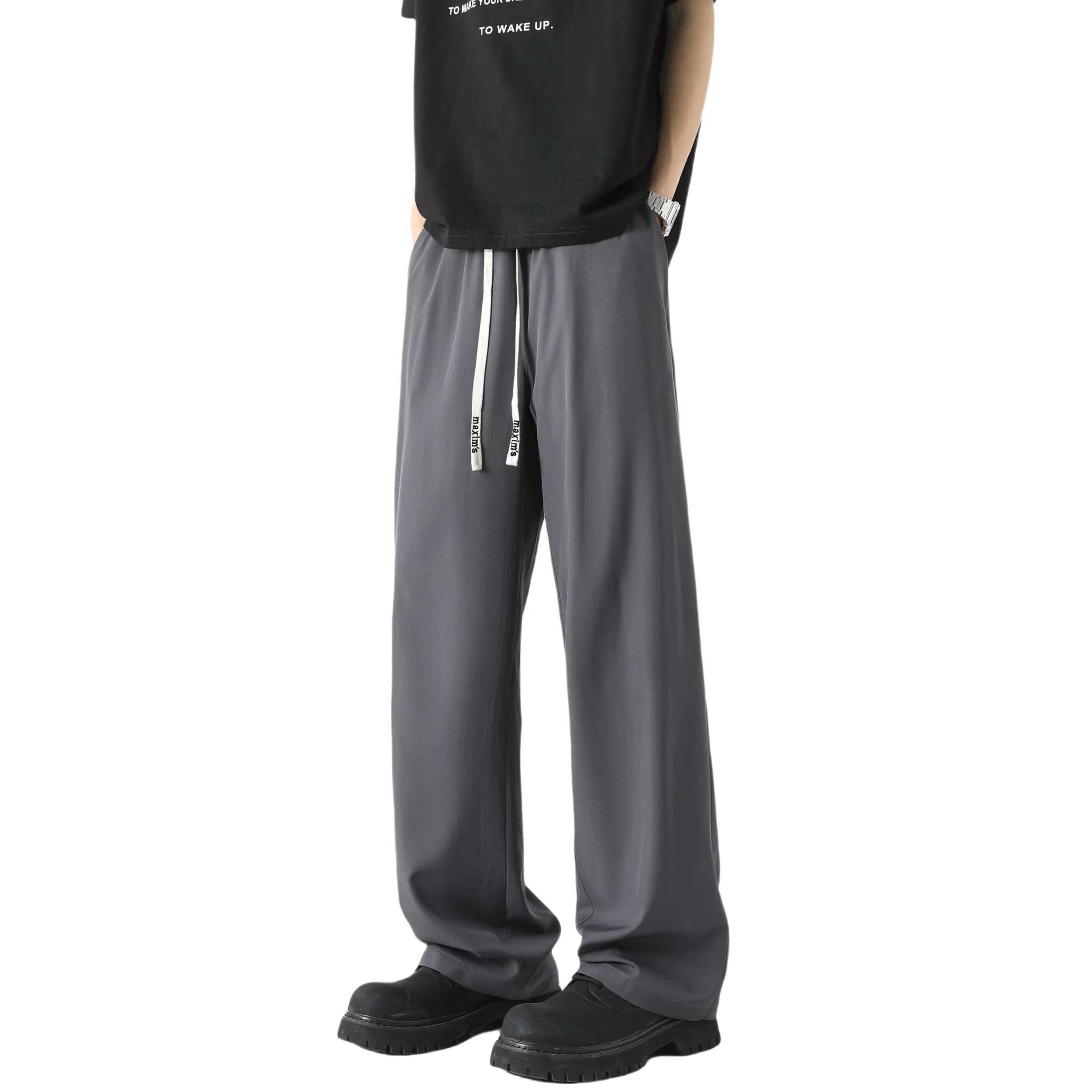 maxim's de paris logo