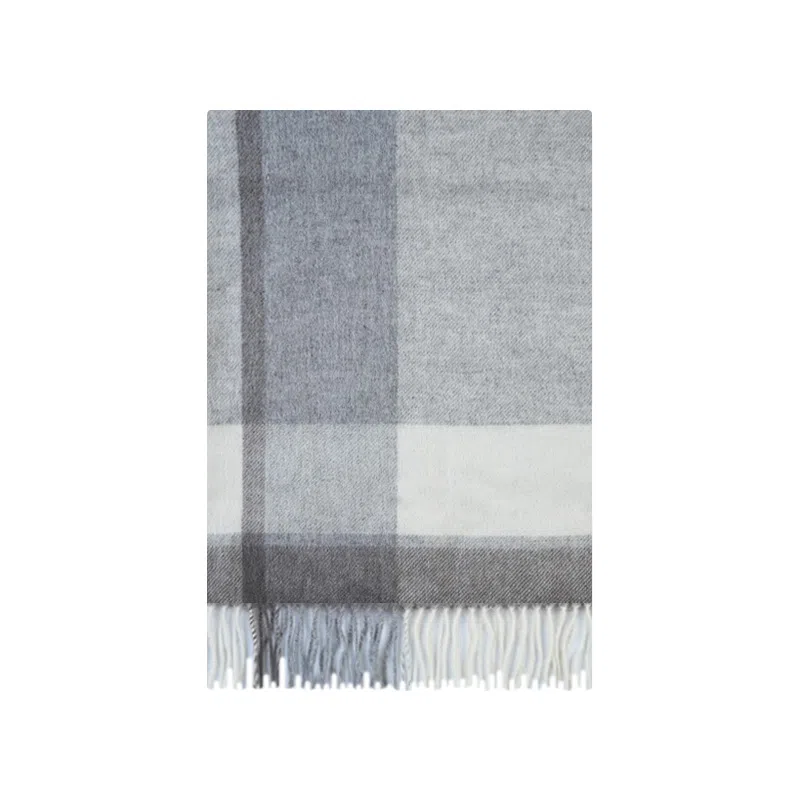 桉彩饰 百搭柔软流苏舒适保暖高雅格纹红色舒适静谧之花 绒线围巾 男女同款情侣款