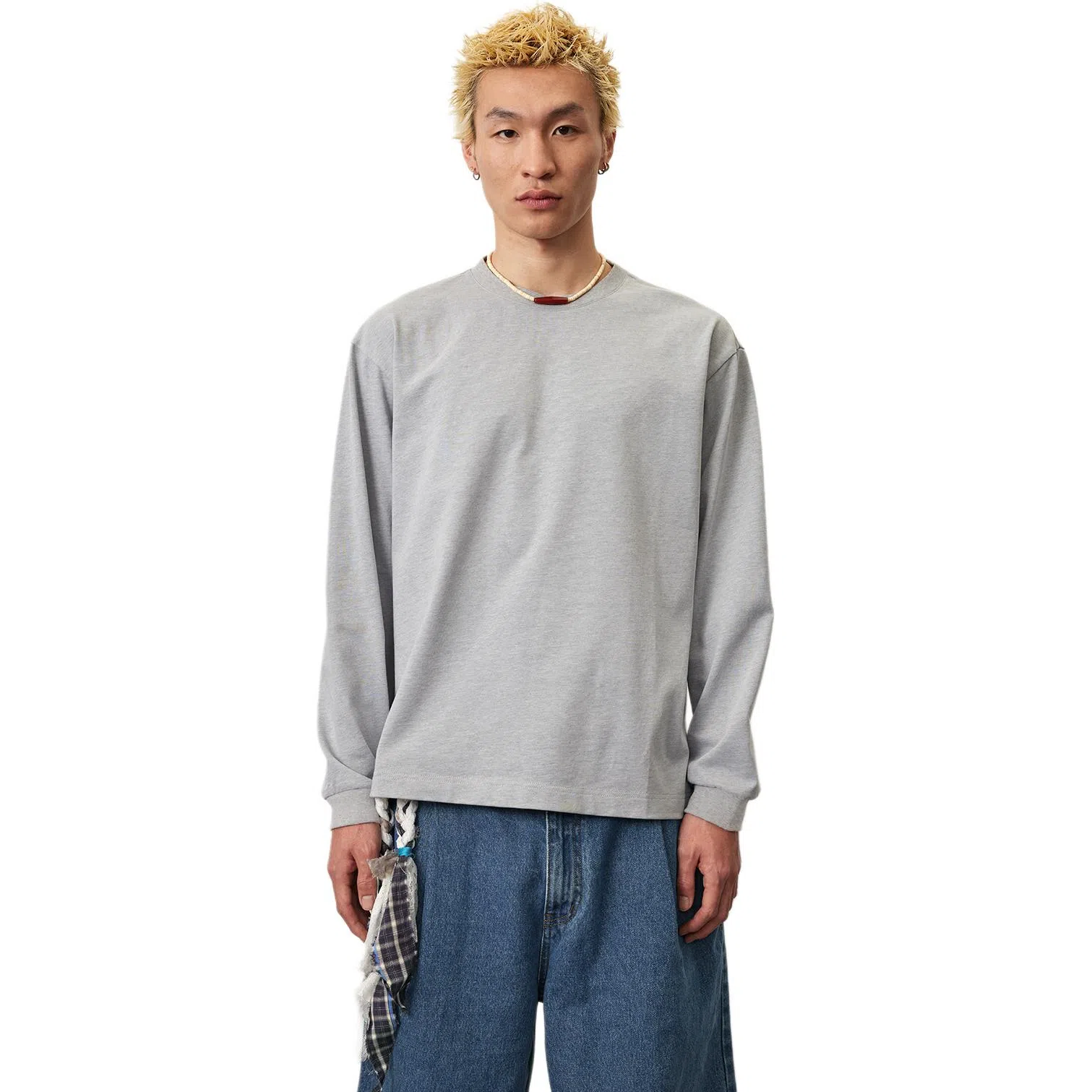 COMMON SCENTS Long Sleeve Tee