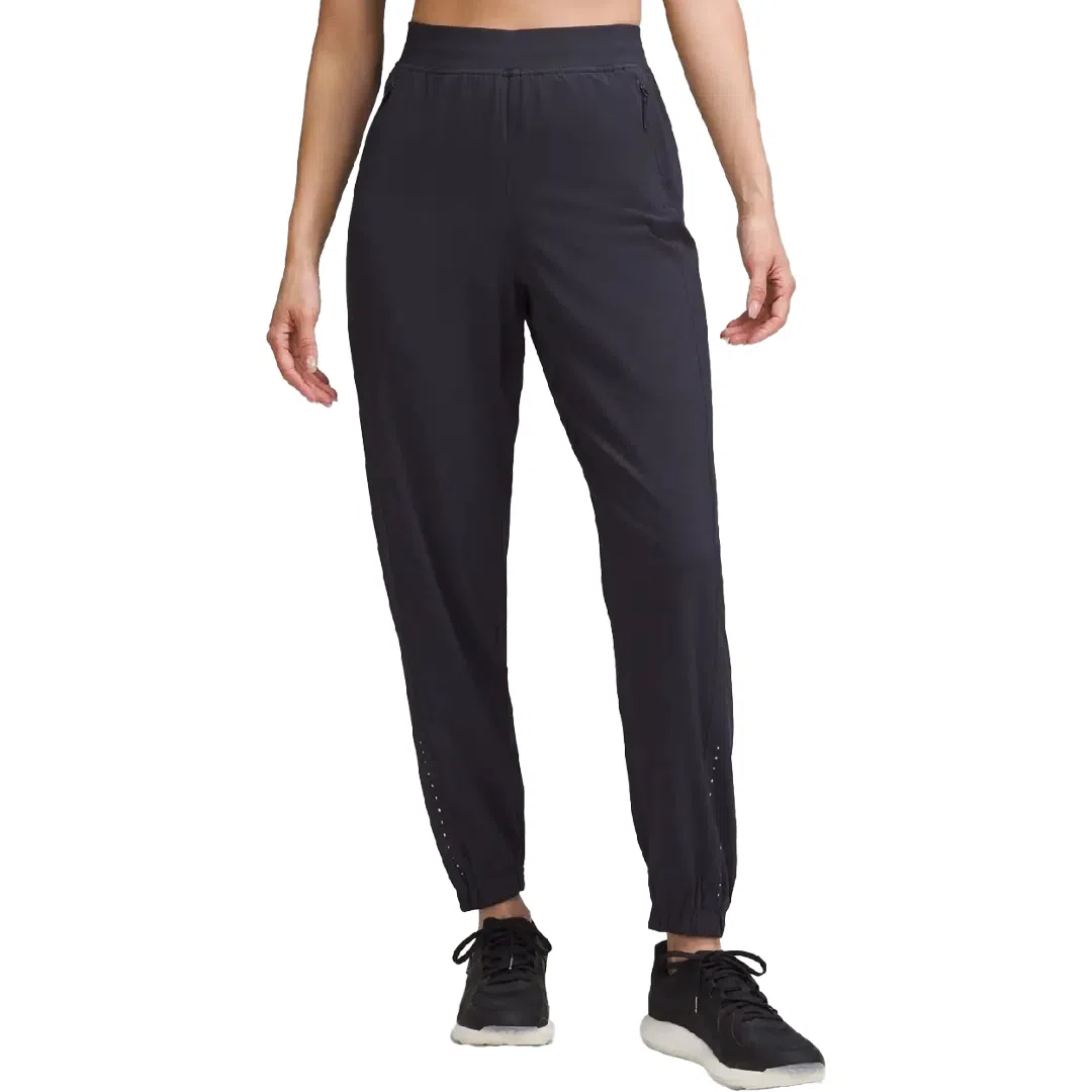 lululemon Adapted State FW24 Glow logo