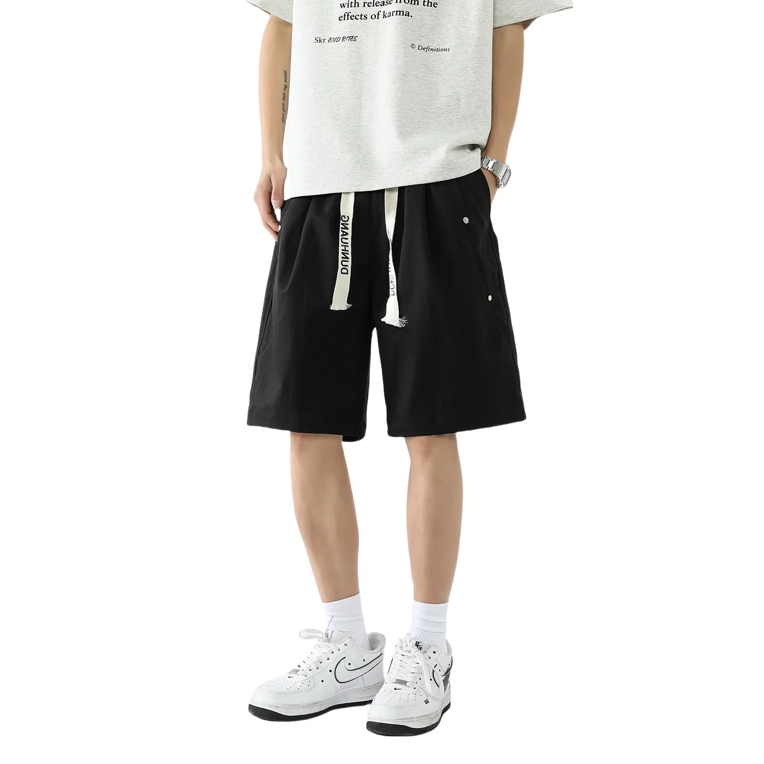 敦煌博物馆 美式高街抽绳系带刺绣简约百搭基础款日常运动纯色透气大码垂感铆钉直筒五分休闲短裤 男女同款