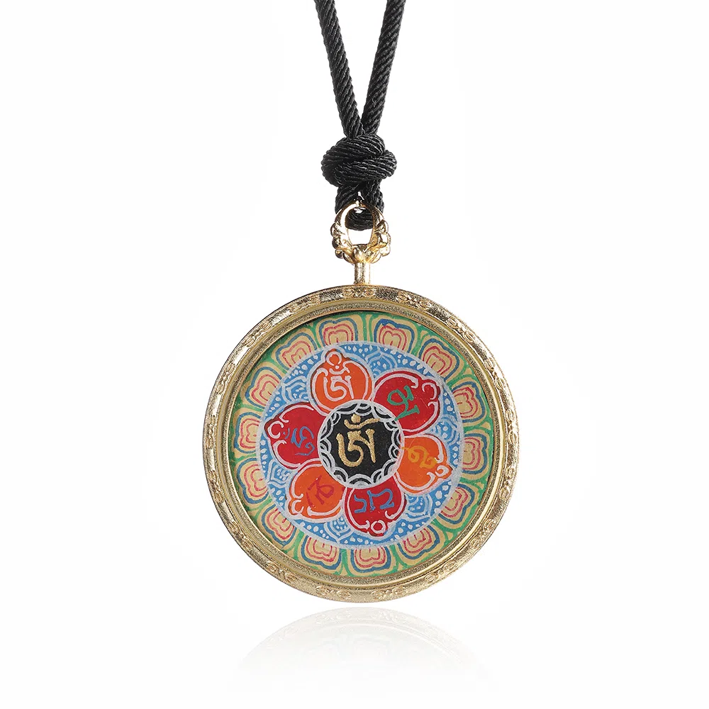 喃呢 藏式热贡手绘唐卡招财转运六字真言 新中式国风国潮旺福平安吉祥好运 铜合金 项链 男女同款情侣款