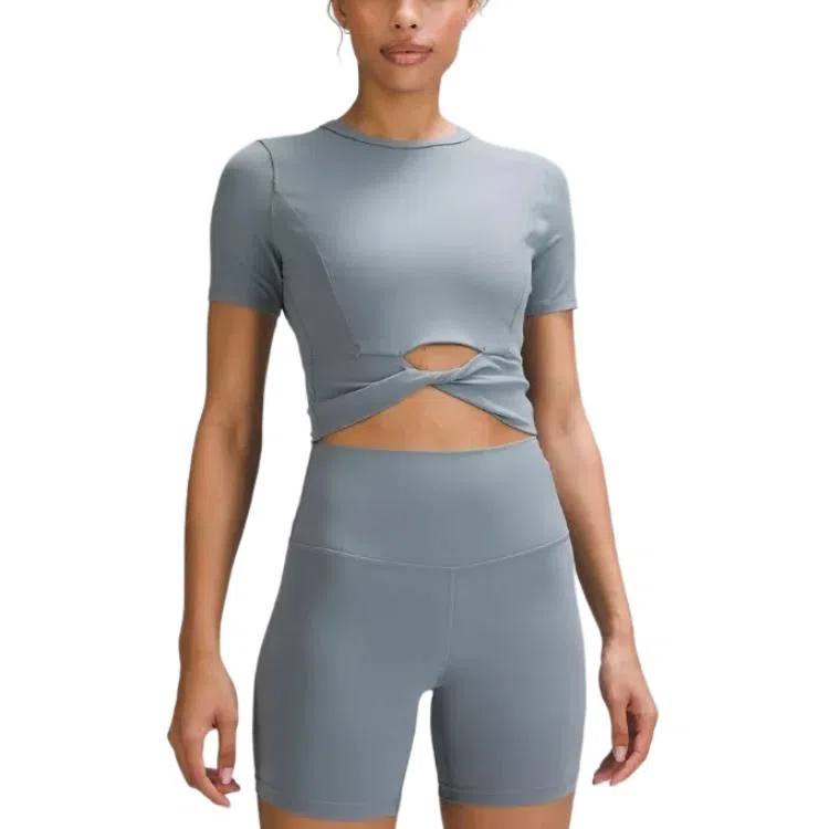 lululemon Cropped T