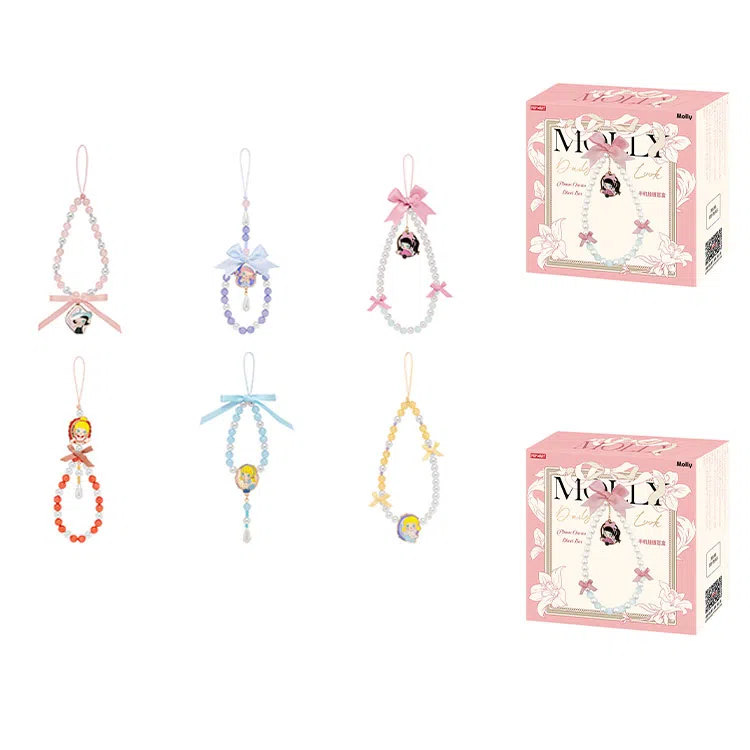 POP MART MOLLY Daily Look 6