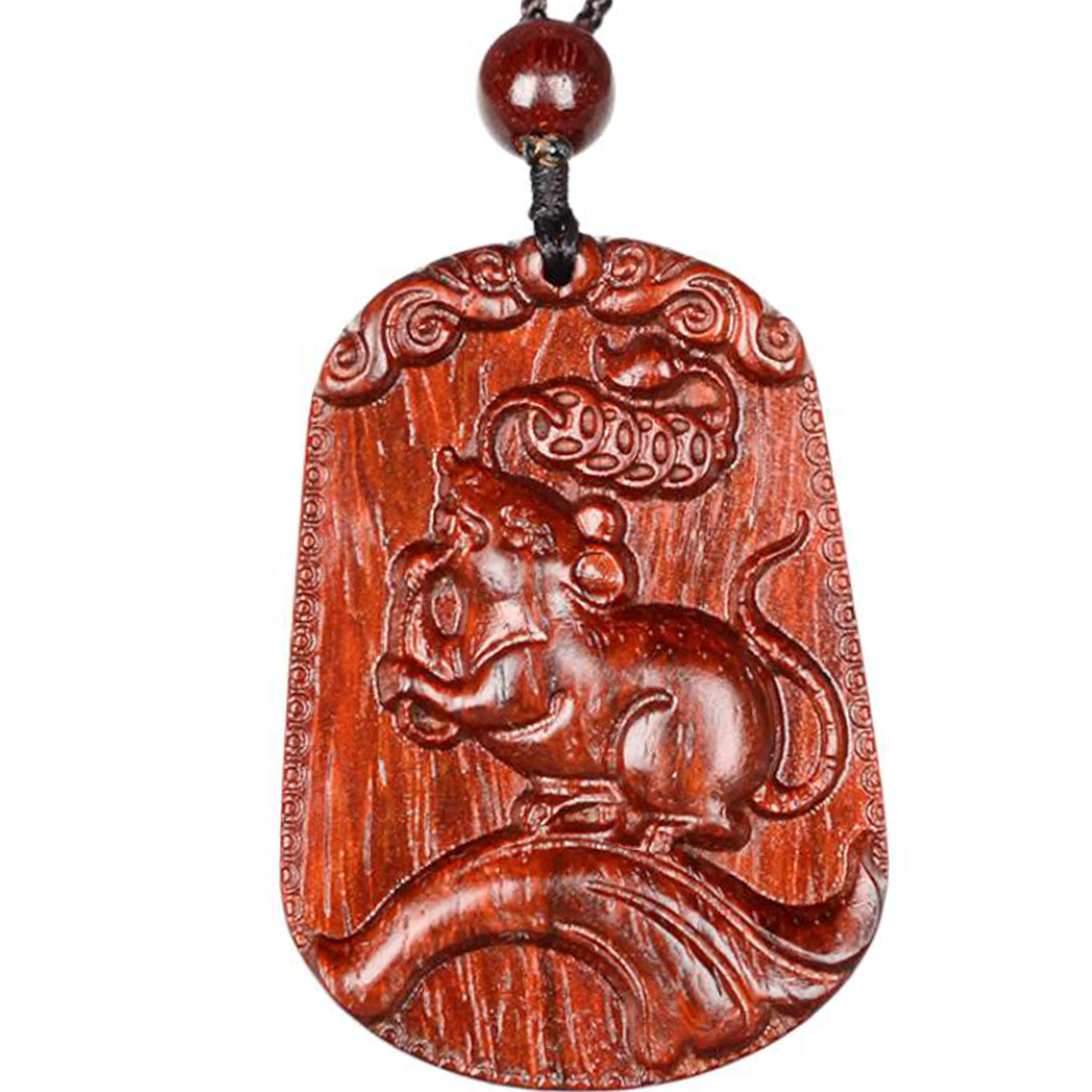 檀欣 国风新中式 本命年 精雕十二生肖属相吊坠红木木雕无事牌挂件平安牌毛衣链吊坠 木质檀香 项链 男女同款情侣款 紫檀属 礼盒装