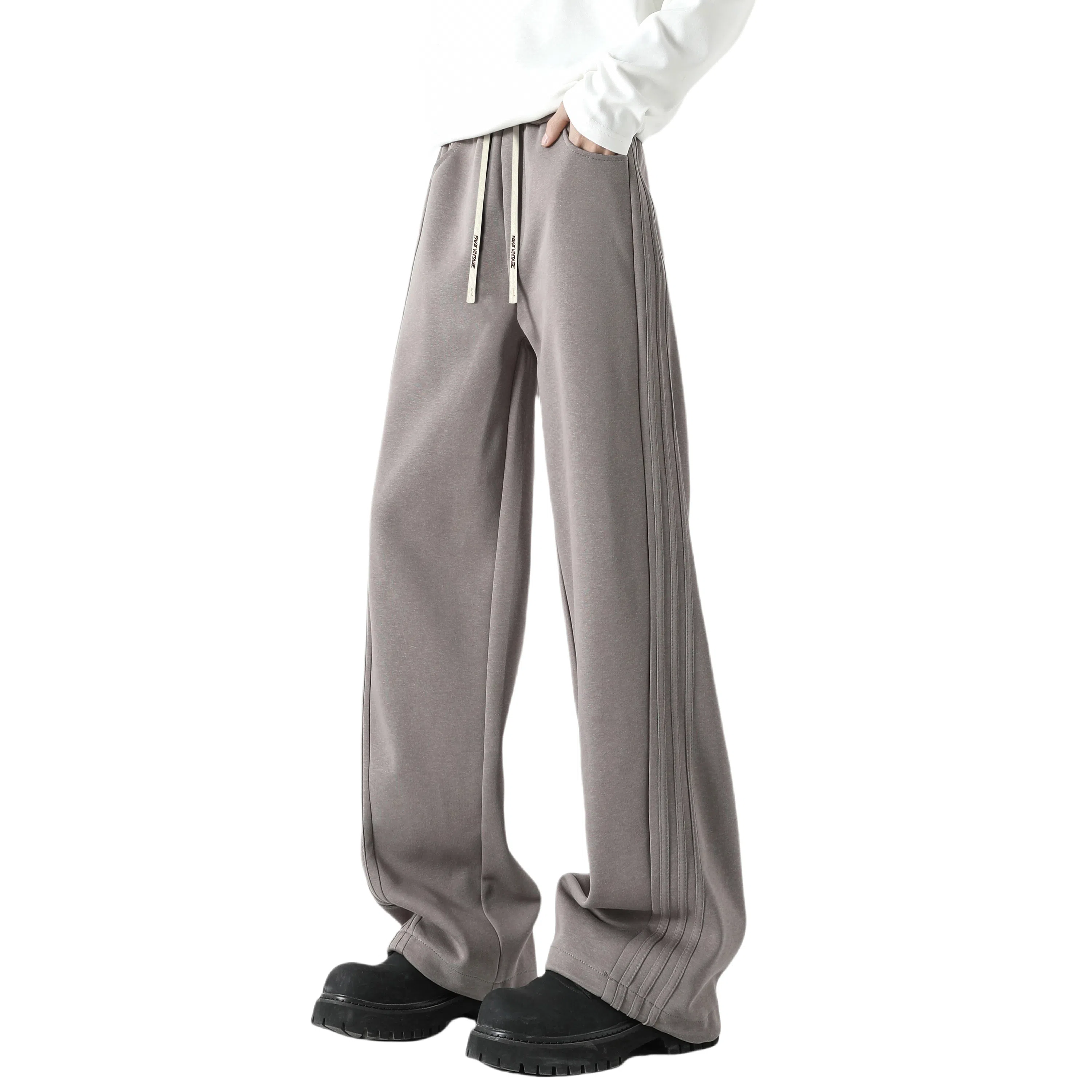 FAKE VINTAGE cleanfitlogo