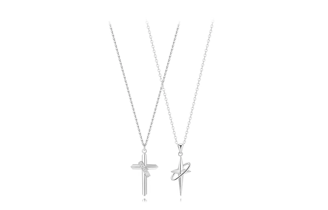 牧言 中性复古简约小众设计高级感 光面立体十字架英文字母圆环锁骨链 钛钢 信仰之光项链 男女同款情侣款