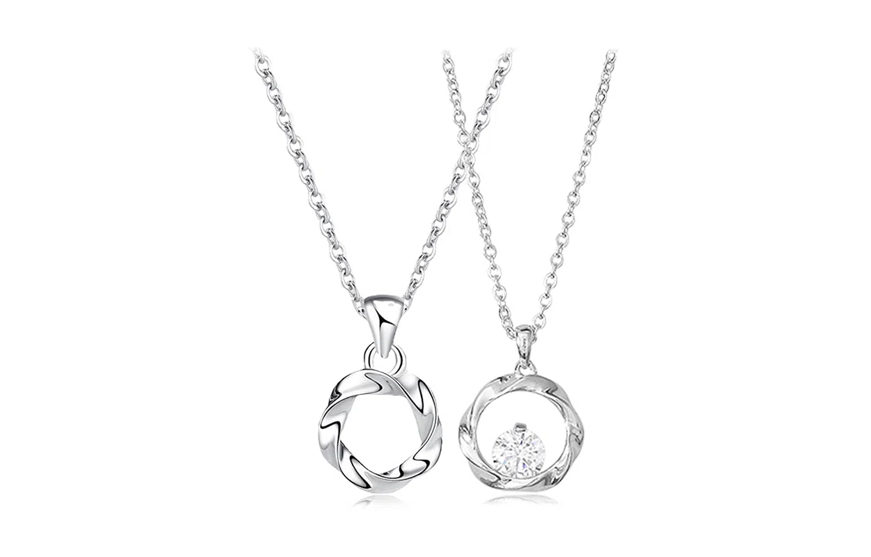 WANLIACC Mobius Necklace