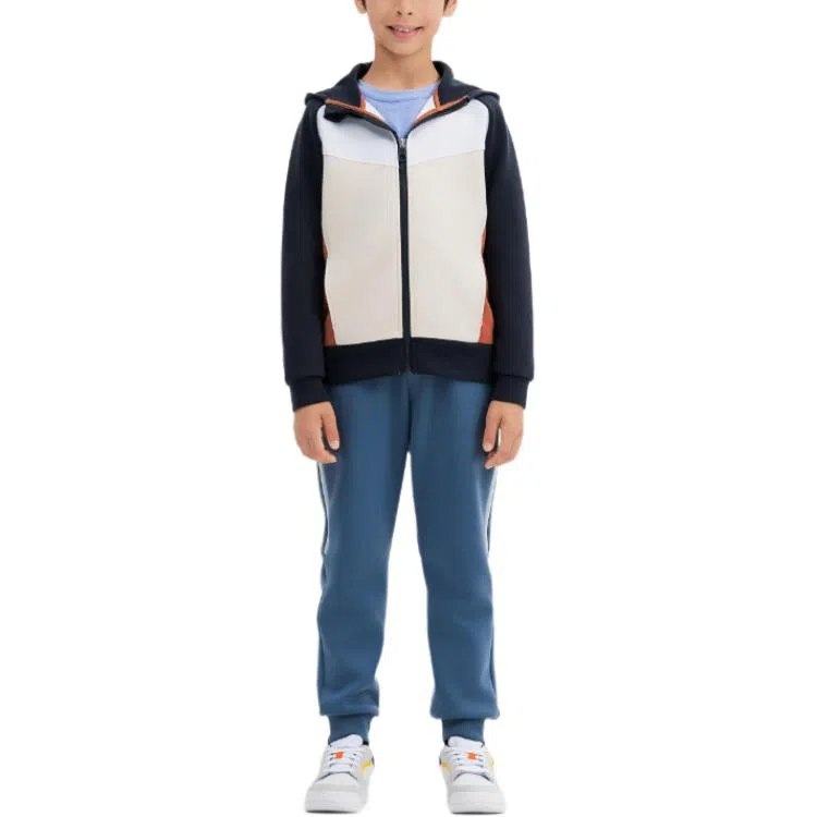 DECATHLON 900
