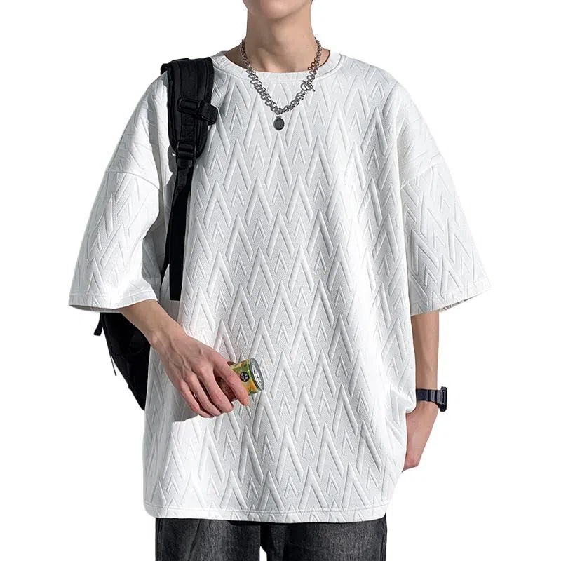 AWAO T