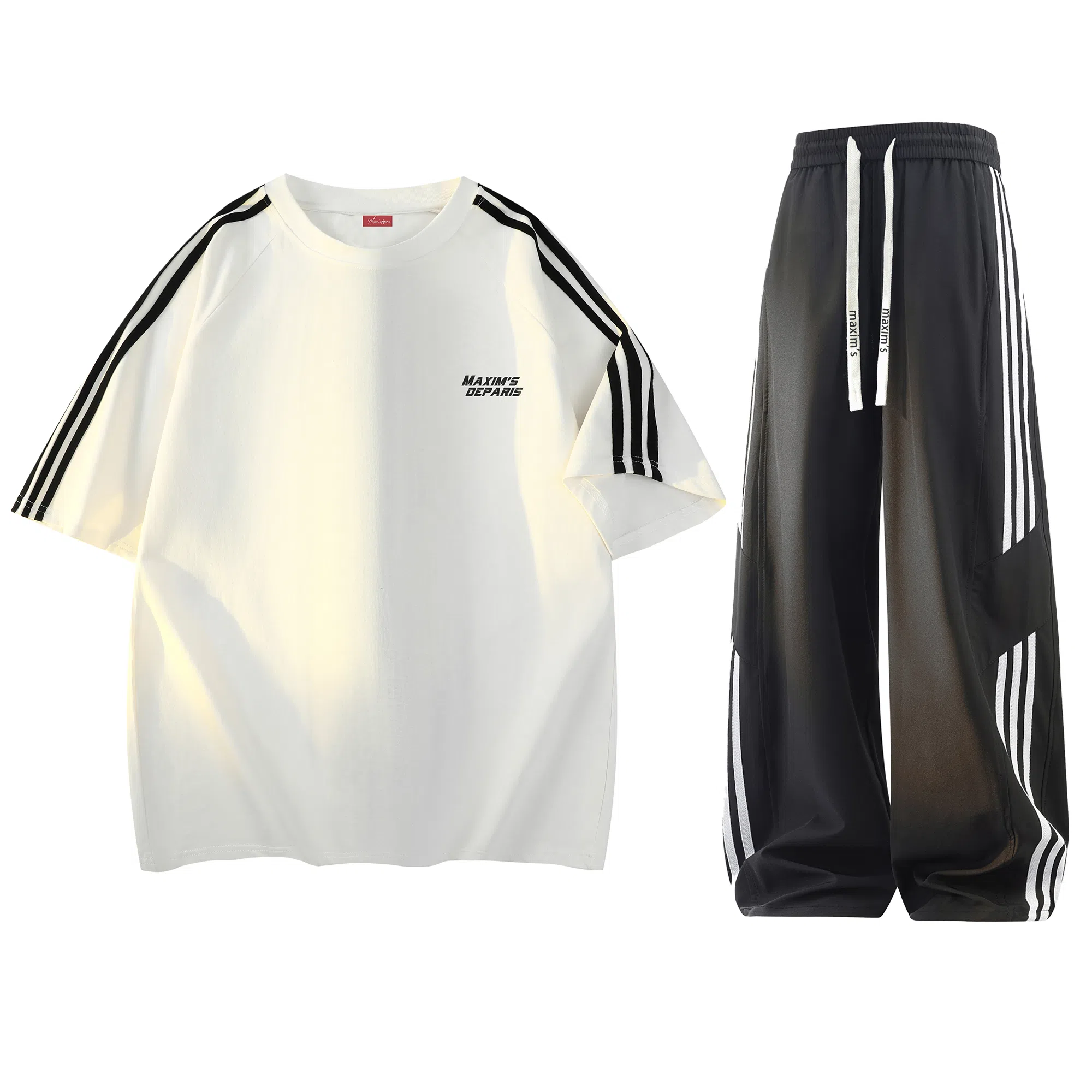 maxim's de paris logoT