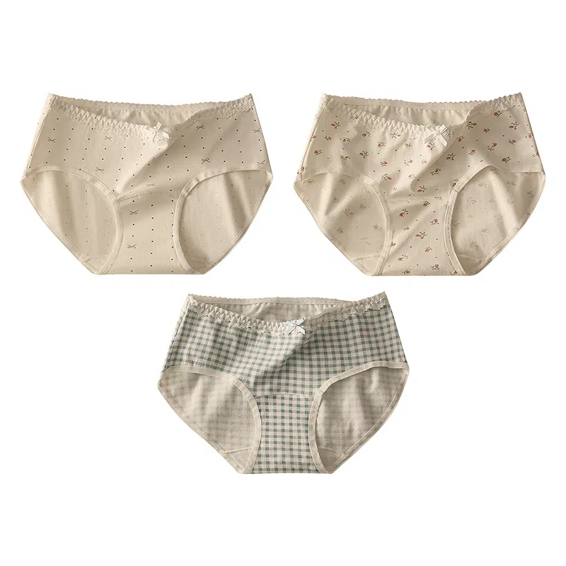 二三二三 透气吸汗防夹臀不卡档短裤亲肤柔软抑菌舒适中腰大码格子碎花高弹潮流简约时尚百搭清新甜美少女内裤 女款