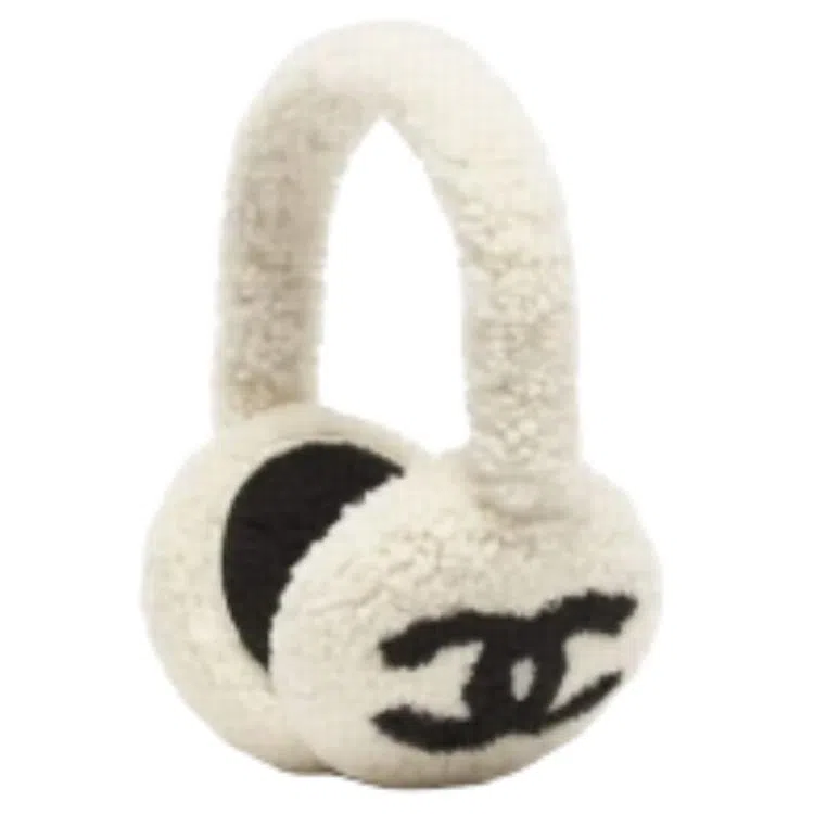 CHANEL 25B Earmuffs