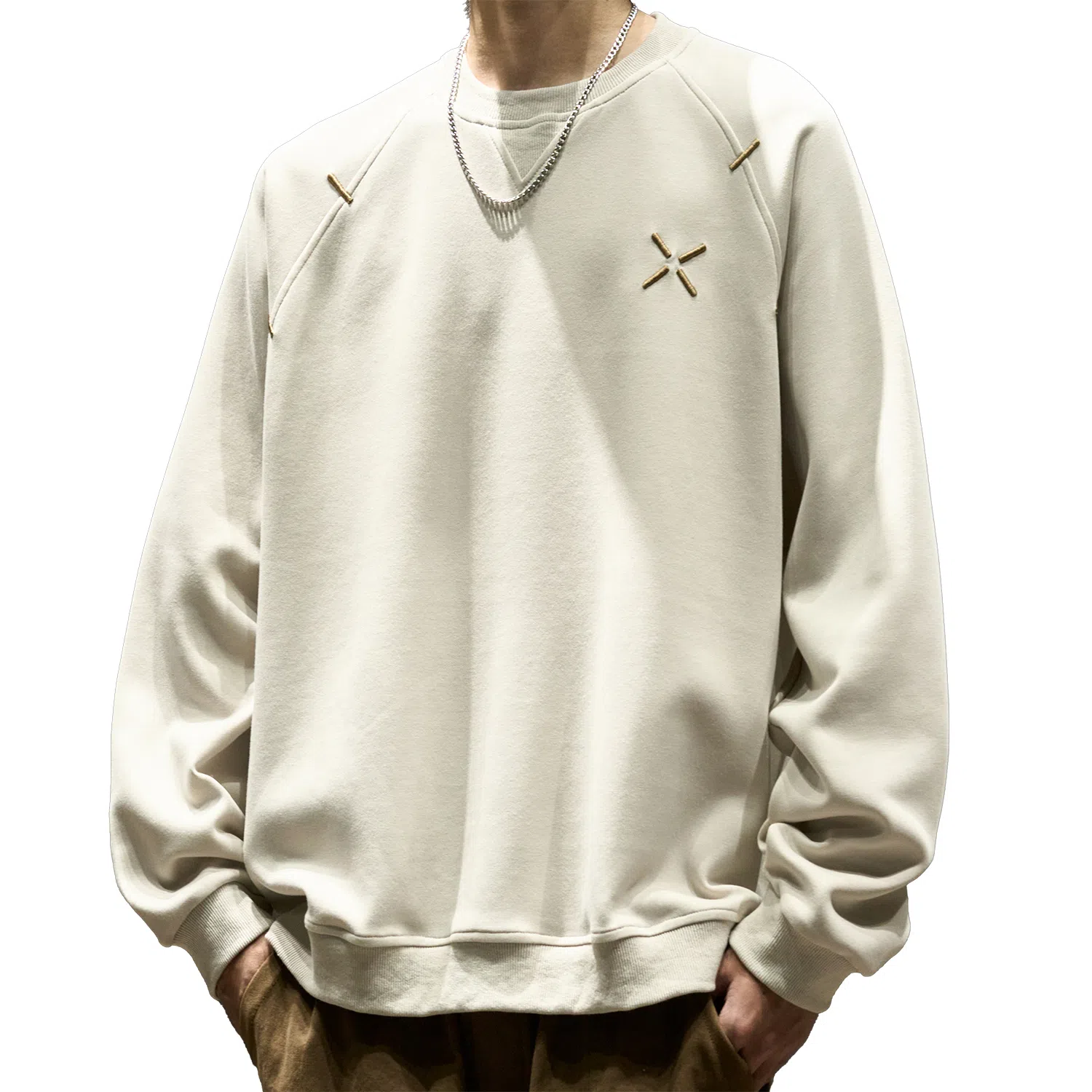SZON Raglan Sleeve Sweatshirt
