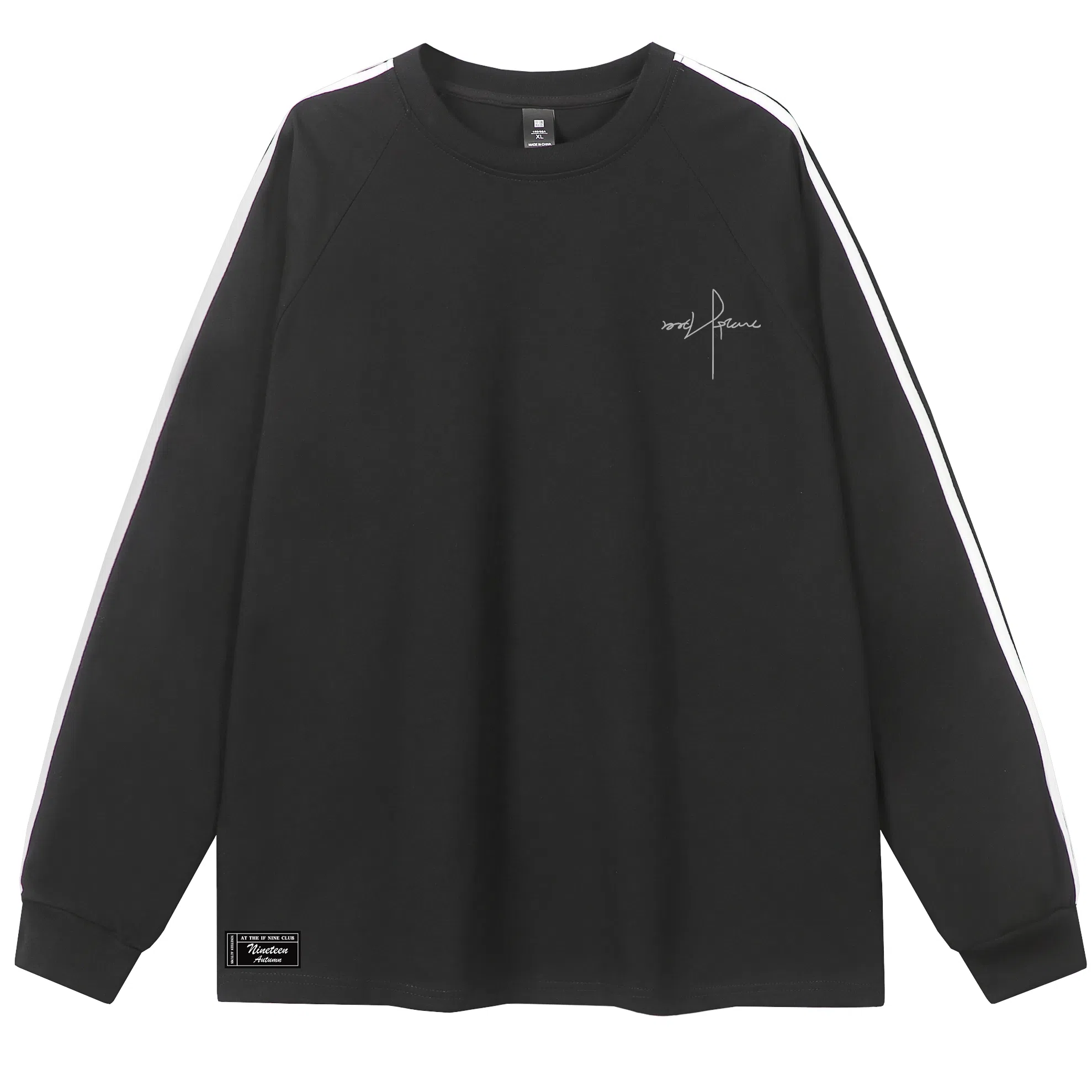 NINETEEN AUTUMN logoT