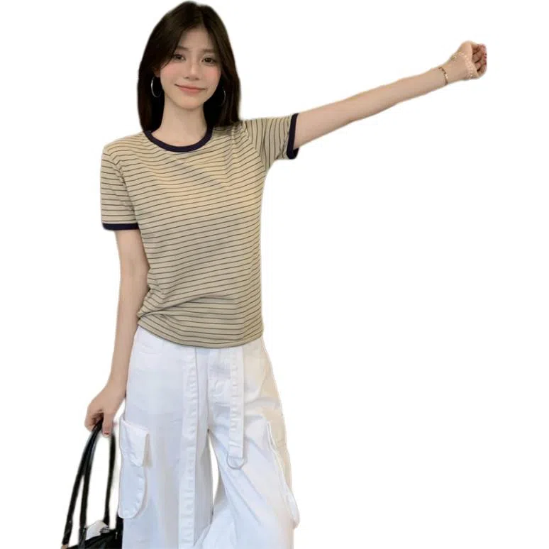 MUCCHIC ootd T