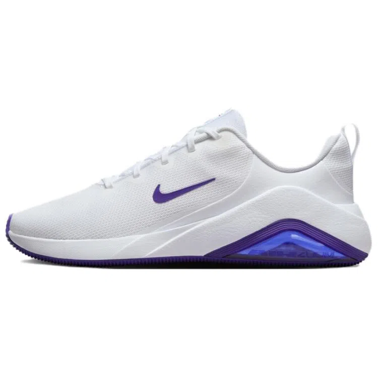 Nike Bella 7