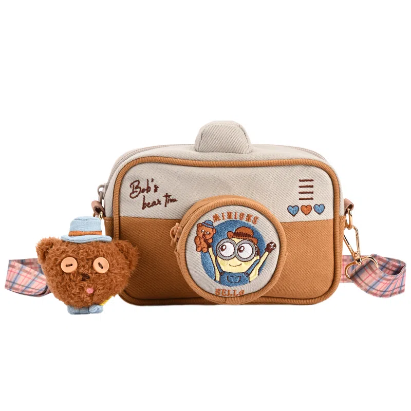 POTDEMIEL x Universal Studios Minions Bob & Tim Bear Camera Plush Crossbody Bag Khaki