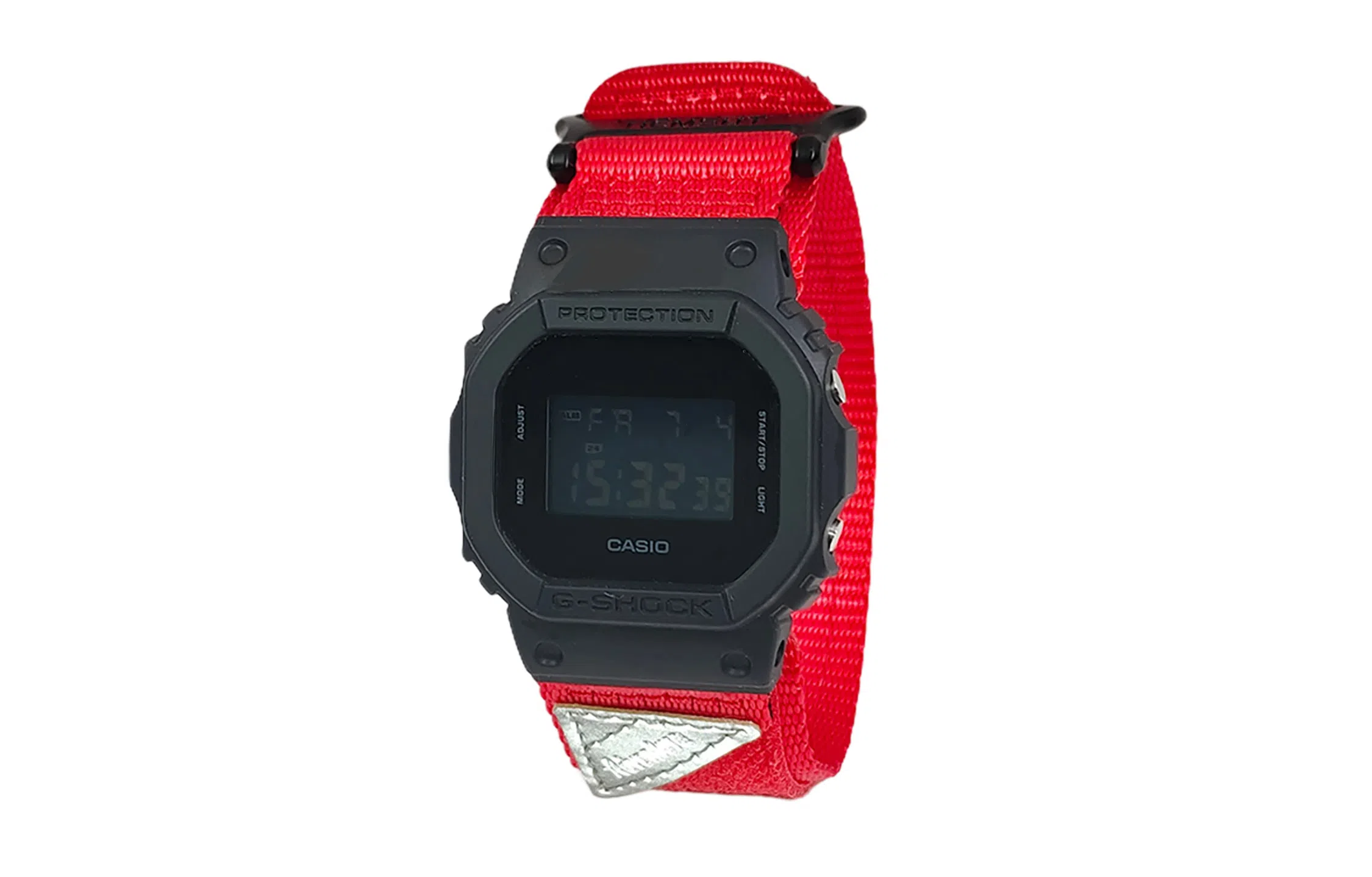 CASIO DW-5600UBB-1