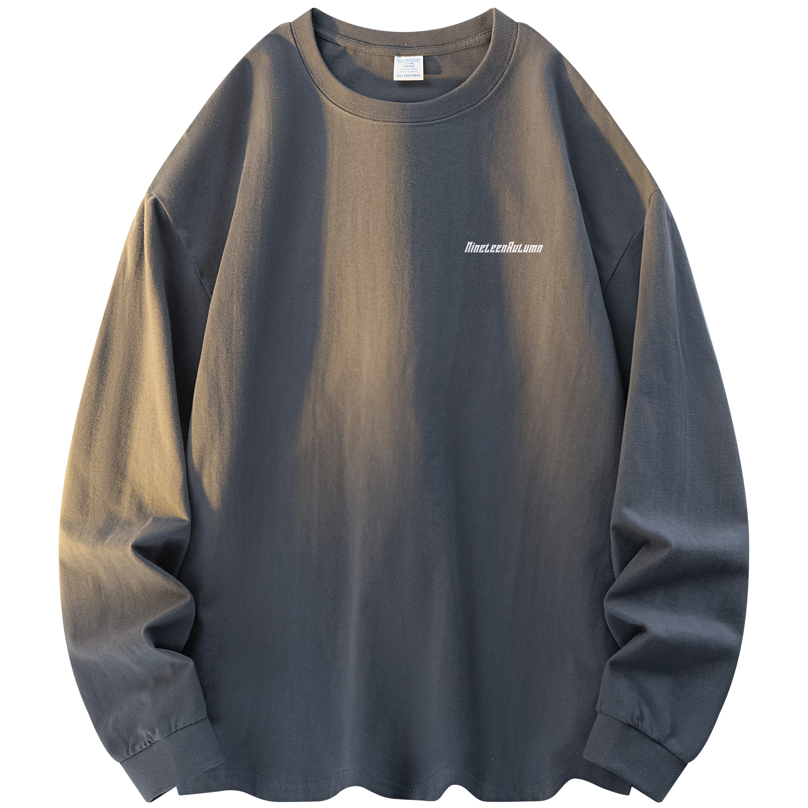 NINETEEN AUTUMN logoT