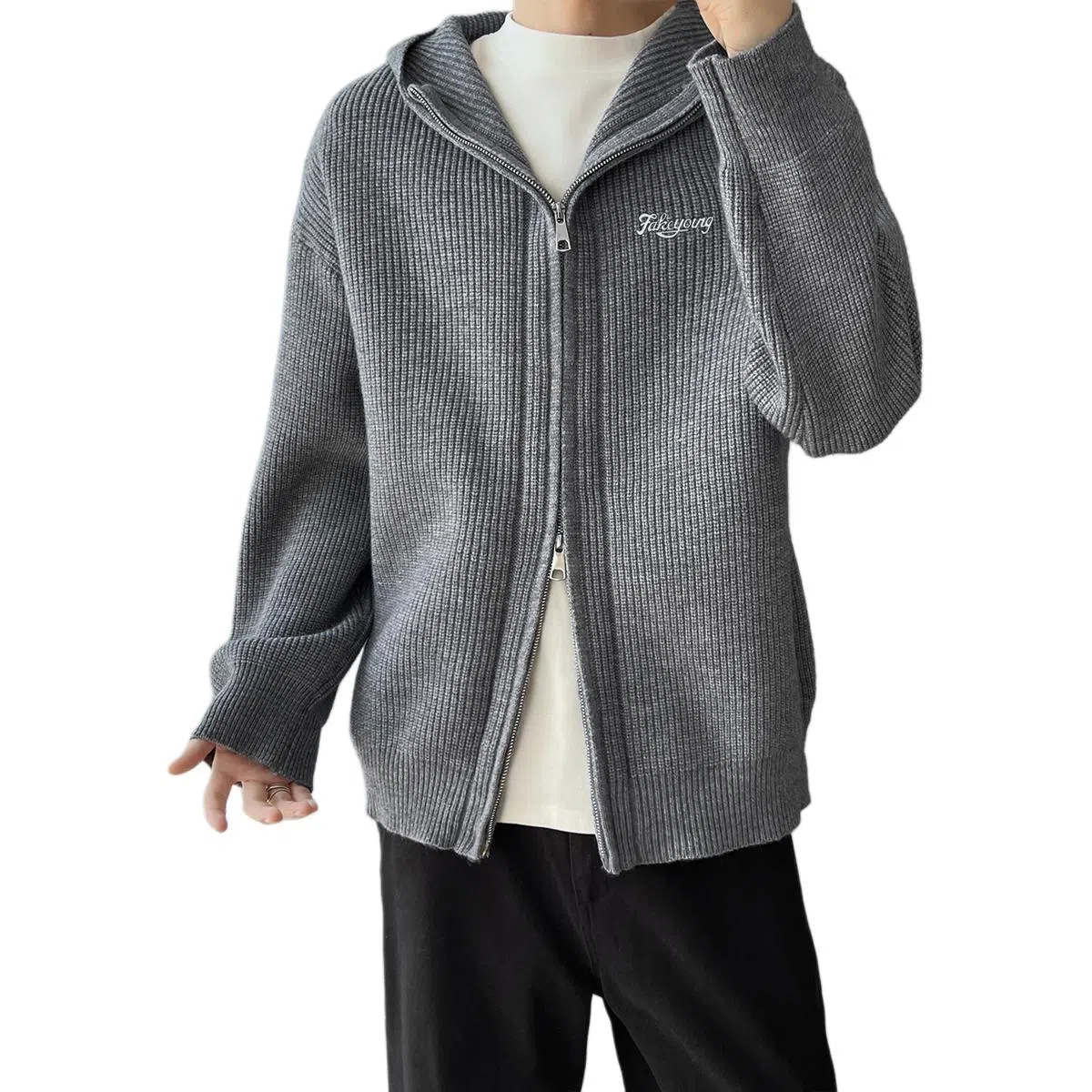 Fakeyoung cleanfitlogochic