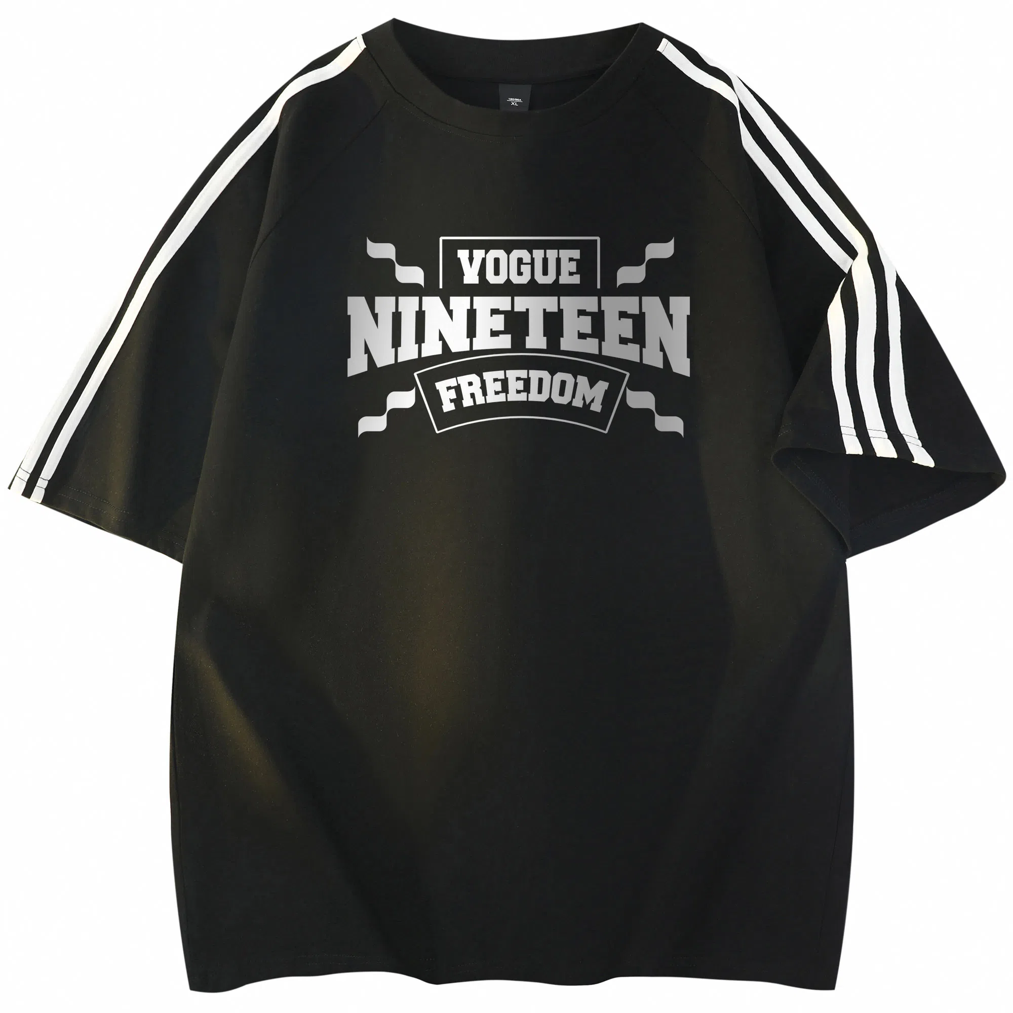 NINETEEN AUTUMN logoT